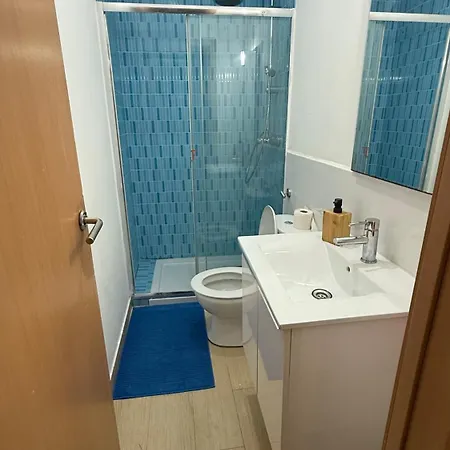 L&a Cozy For 2 Airport River Terrace Pansiyon Lisboa