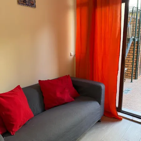 Pansiyon L&a Cozy For 2 Airport River Terrace Lisboa